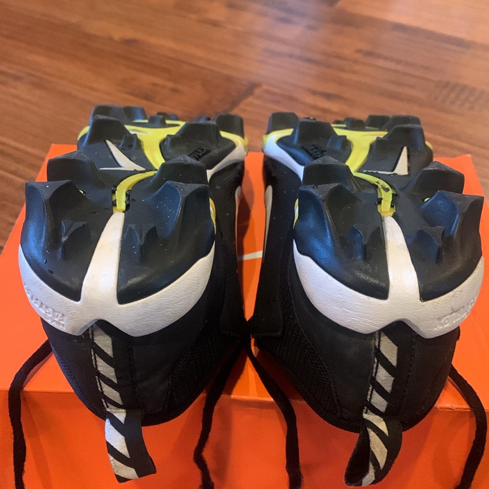 EUC!! Nike Vapor Fastflex Cleats (YOUTH) - Picture 8 of 9